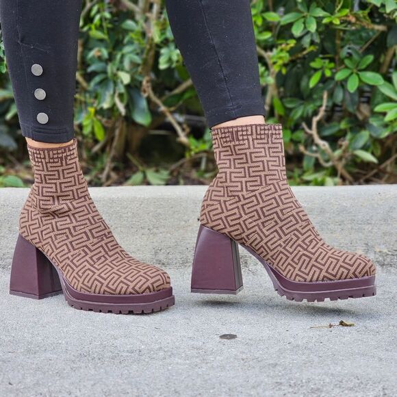 Women's Chunky Block Heel Sock Boots Print Color - Picture 4 of 5